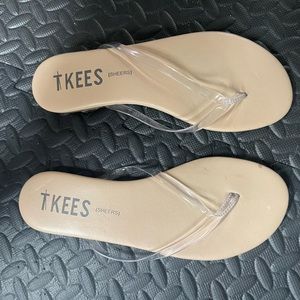 Tkees, clear straps, size 8